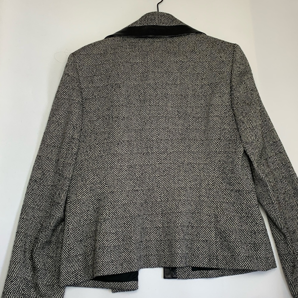 Wool blazer Jacke, Leather trim & Faux Pockets 12 - Picture 3 of 8